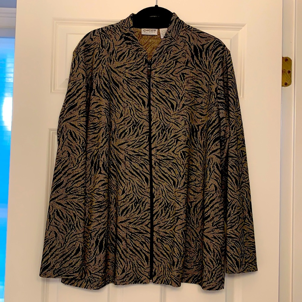 Chico’s Travelers Zipped Top, Size 2